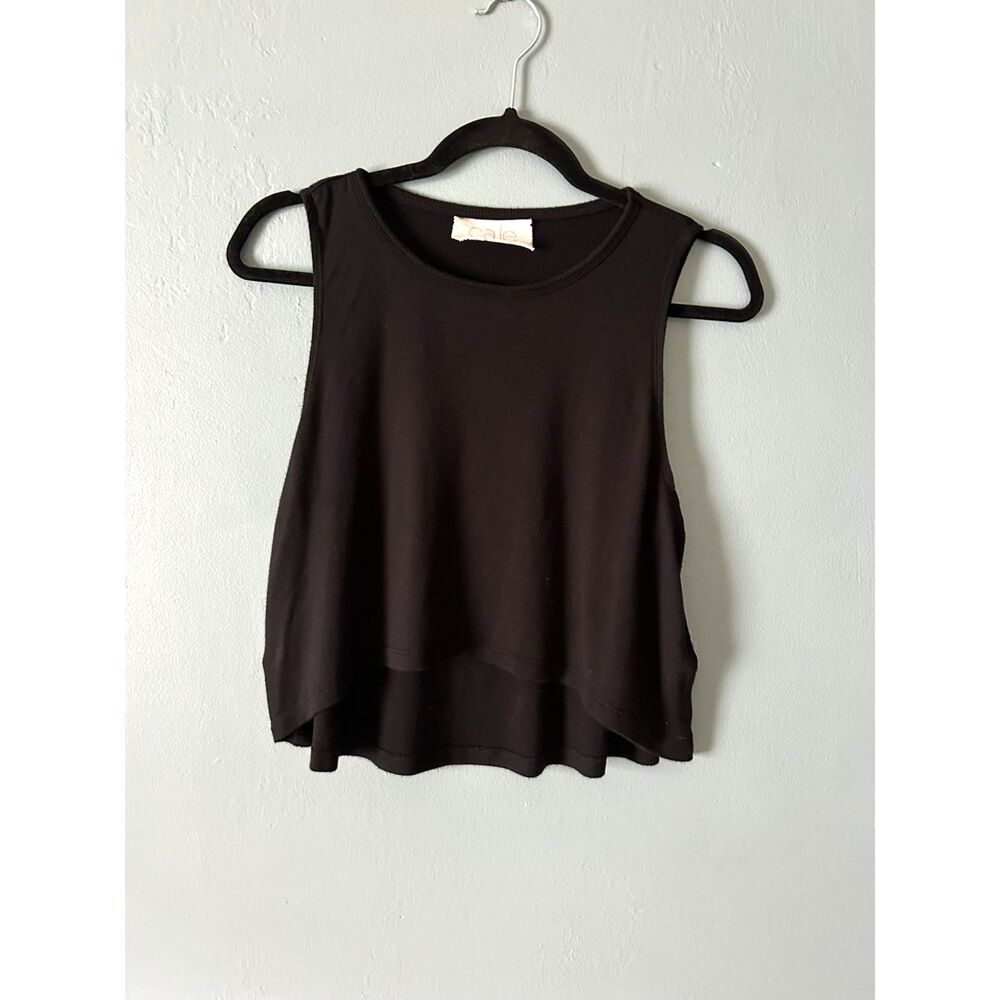 Cale women's black short active wear tank top size small